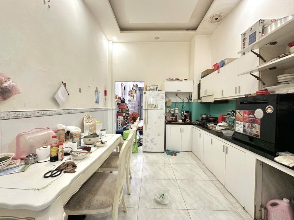 Bán Gấp Nhà Quận 3 - 54m2, 4 Tầng - Giá Chỉ 6.95 Tỷ - Ngộp Bank