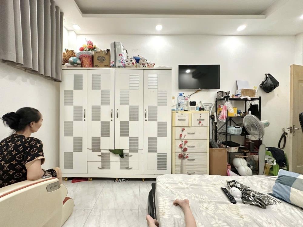 Bán Gấp Nhà Quận 3 - 54m2, 4 Tầng - Giá Chỉ 6.95 Tỷ - Ngộp Bank