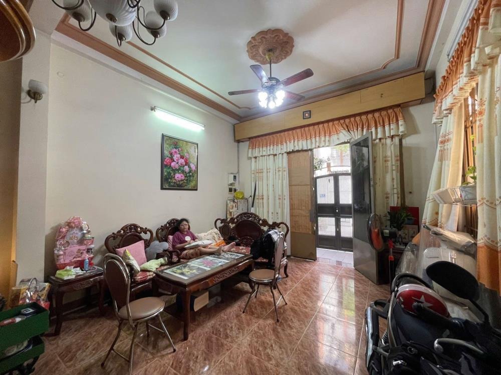 Nhà phố Bình Thạnh 4 Tầng, 6PN, Hẻm Xe Hơi - Giá 12 tỷ