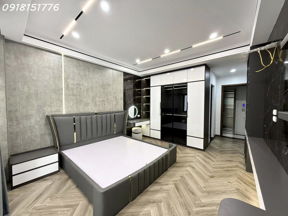 Bán nhà Tôn Thất Tùng 50m², 6 tầng, thang máy, ô tô, kinh doanh, ngõ thông, nhà mới ở ngay