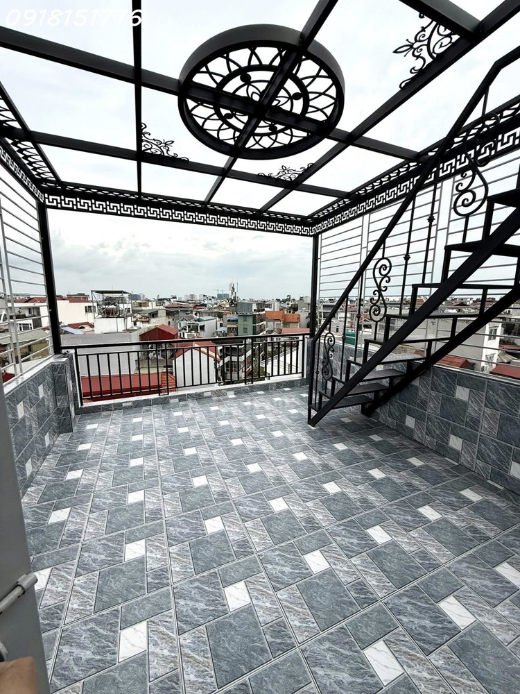 Bán nhà Tôn Thất Tùng 50m², 6 tầng, thang máy, ô tô, kinh doanh, ngõ thông, nhà mới ở ngay