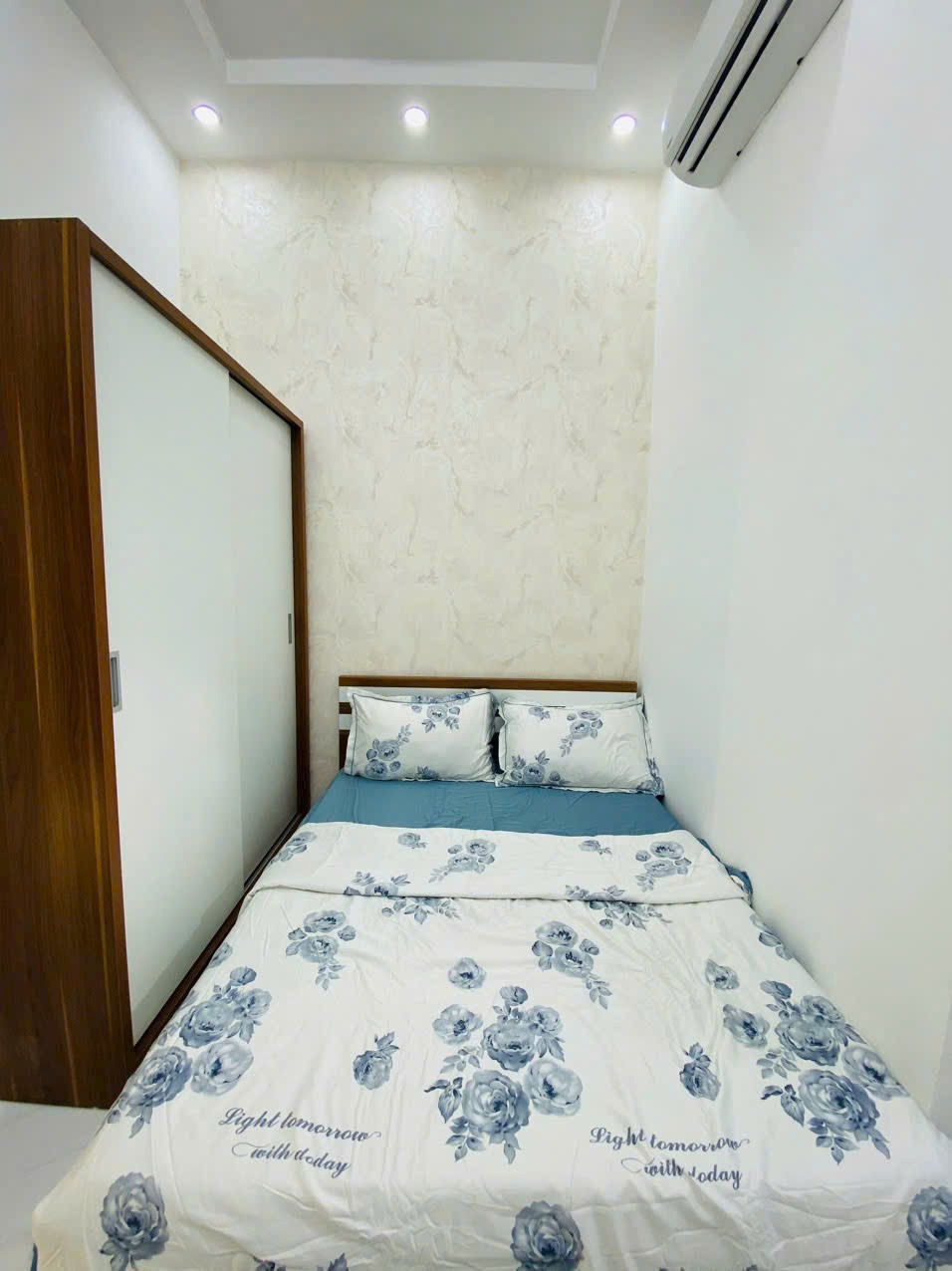 Bán nhà Nguyễn Văn Khối, 2 Tầng, 40m2 - Giá 3.5 Tỷ Thương Lượng
