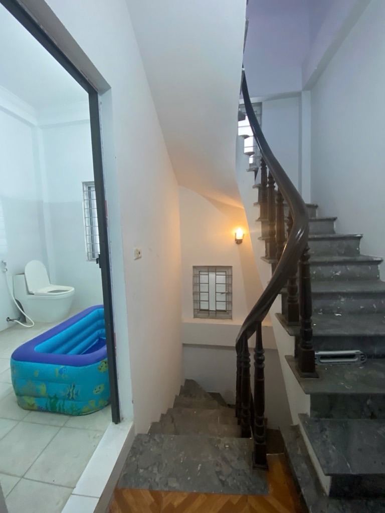 Nhà 4 Tầng Vĩnh Hưng - 44.1m² - 7.3 Tỷ - Ngõ Thoáng - Pháp Lý Rõ