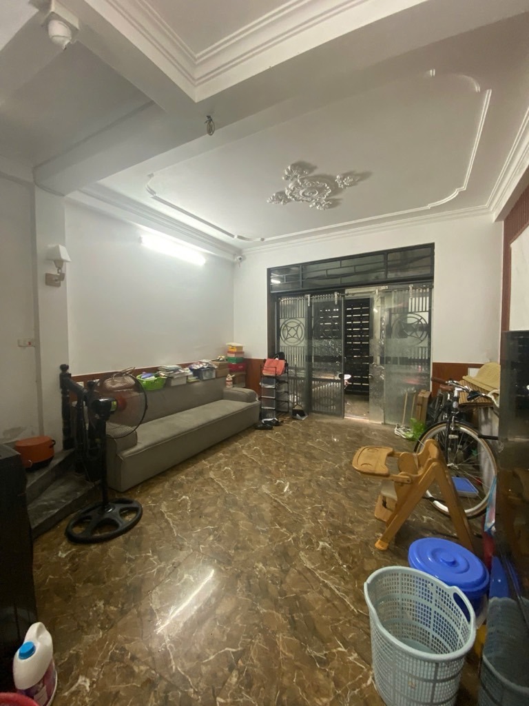 Nhà 4 Tầng Vĩnh Hưng - 44.1m² - 7.3 Tỷ - Ngõ Thoáng - Pháp Lý Rõ