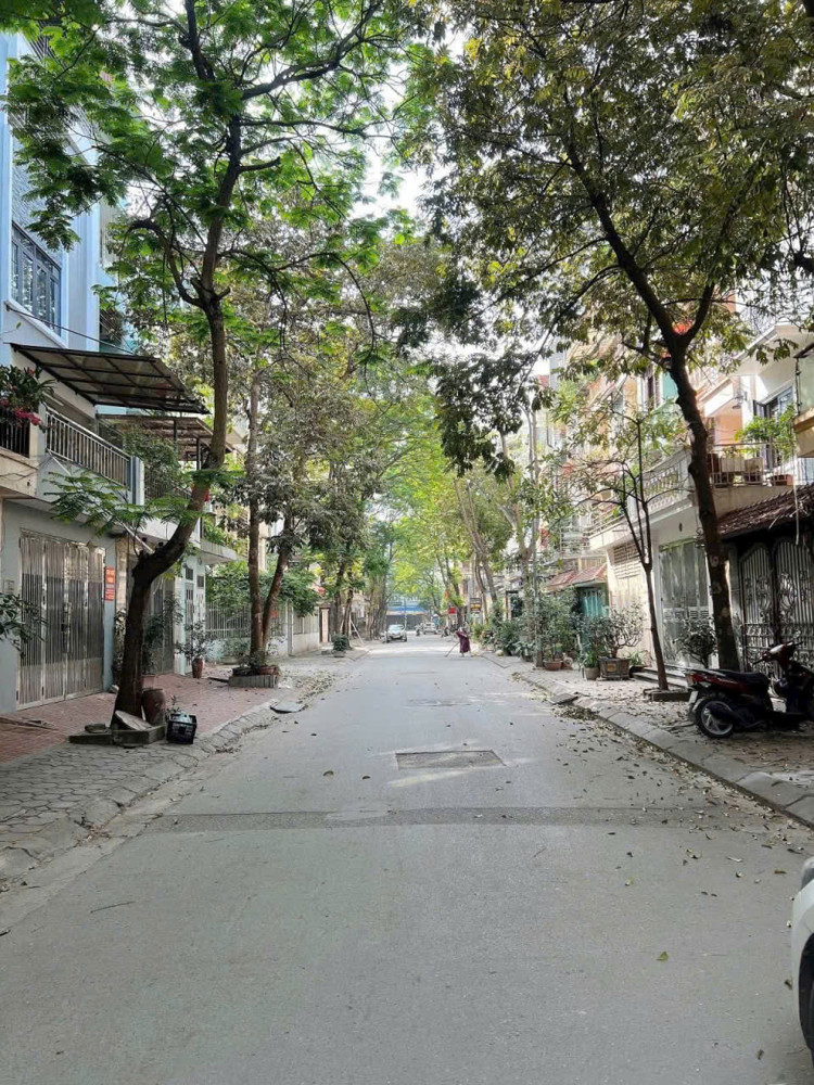 HẠ CHÀO BÁN NHANH APARTMENT MẶT PHỐ LẠC LONG QUÂN_ TÂY HỒ 
22 CĂN HỘ CAO CẤP - DÒNG TIỀN 
Vỉa hè