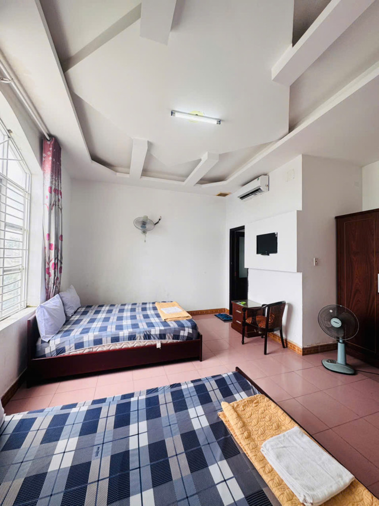BÁN GẤP TÒA NHÀ KHÁCH SẠN – KDC AN PHÚ -250TR/THÁNG