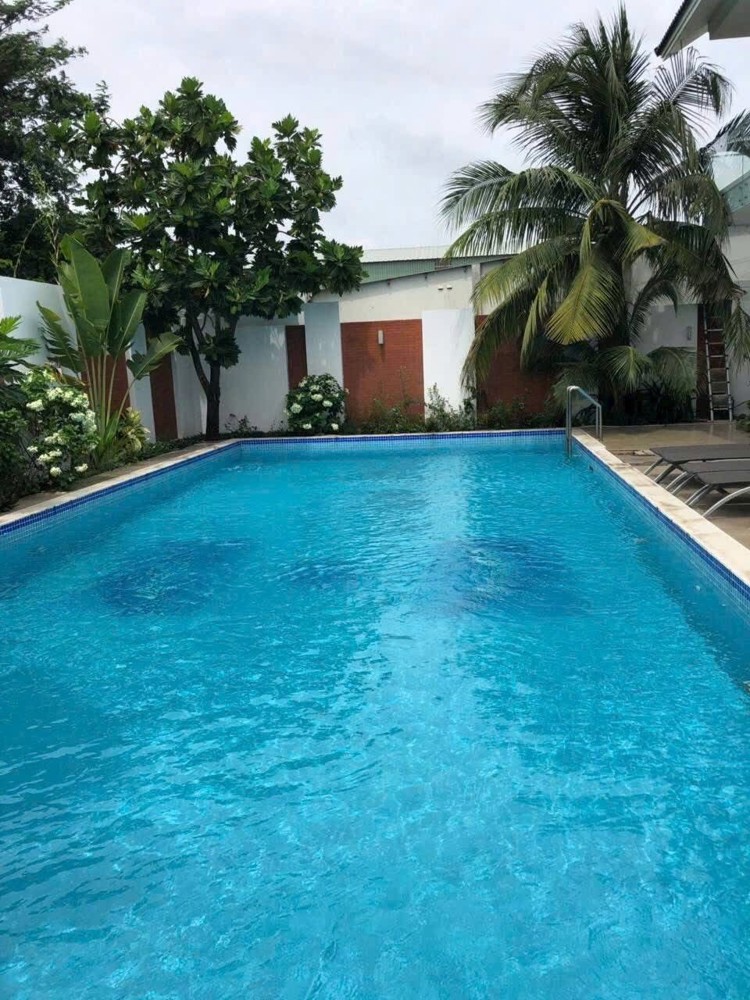 Bán nhà mặt tiền 20x34m giá 27 tỷ Đường Dương Công Khi