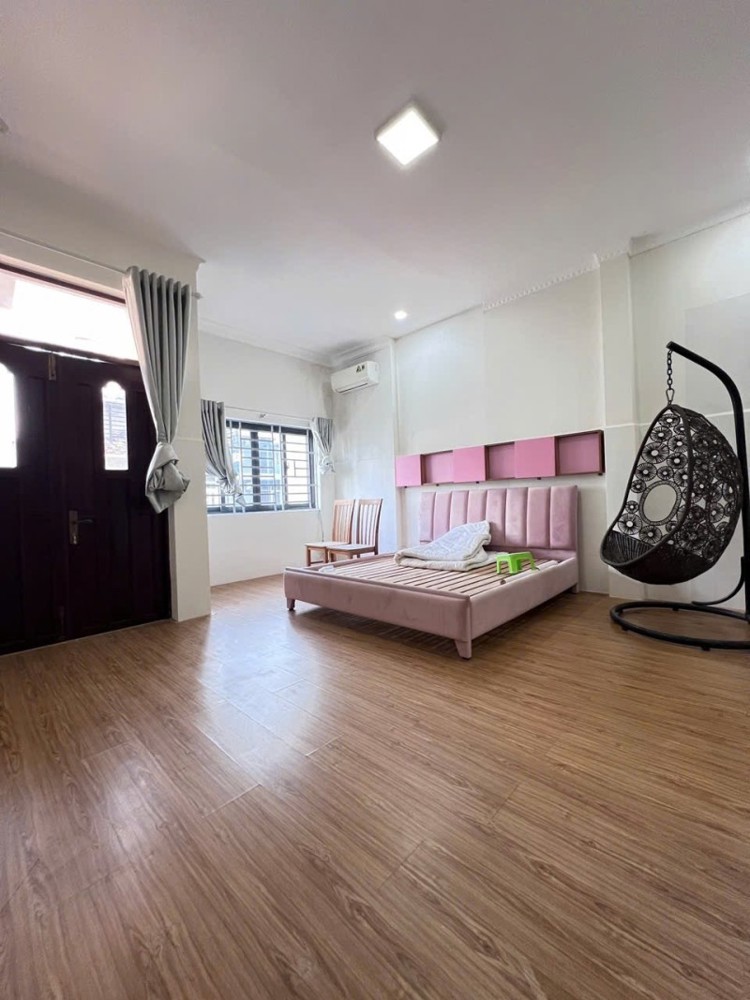 Bán nhà đẹp 3 Tầng, Hẻm xe hơi 7 chỗ, Phú Thuận, Quận 7 – Giá 9.5 tỷ