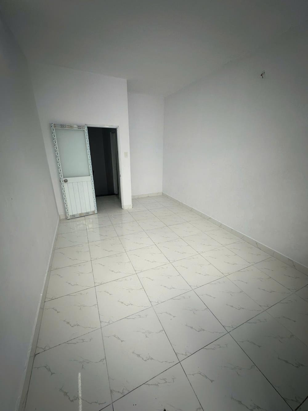 Bán nhà sổ riêng Hóc Môn 449tr - Vị trí đẹp, giao thông thuận tiện