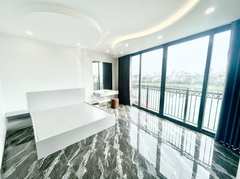 Bán nhà mặt hồ Linh Quang-View hồ Thang máy Kinh doanh Văn phòng homestay