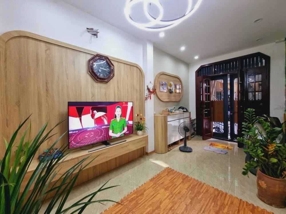 Phân Lô VIP Cầu Giấy - Ngõ Ô Tô, Vỉa Hè, Kinh Doanh - 50m2x5T