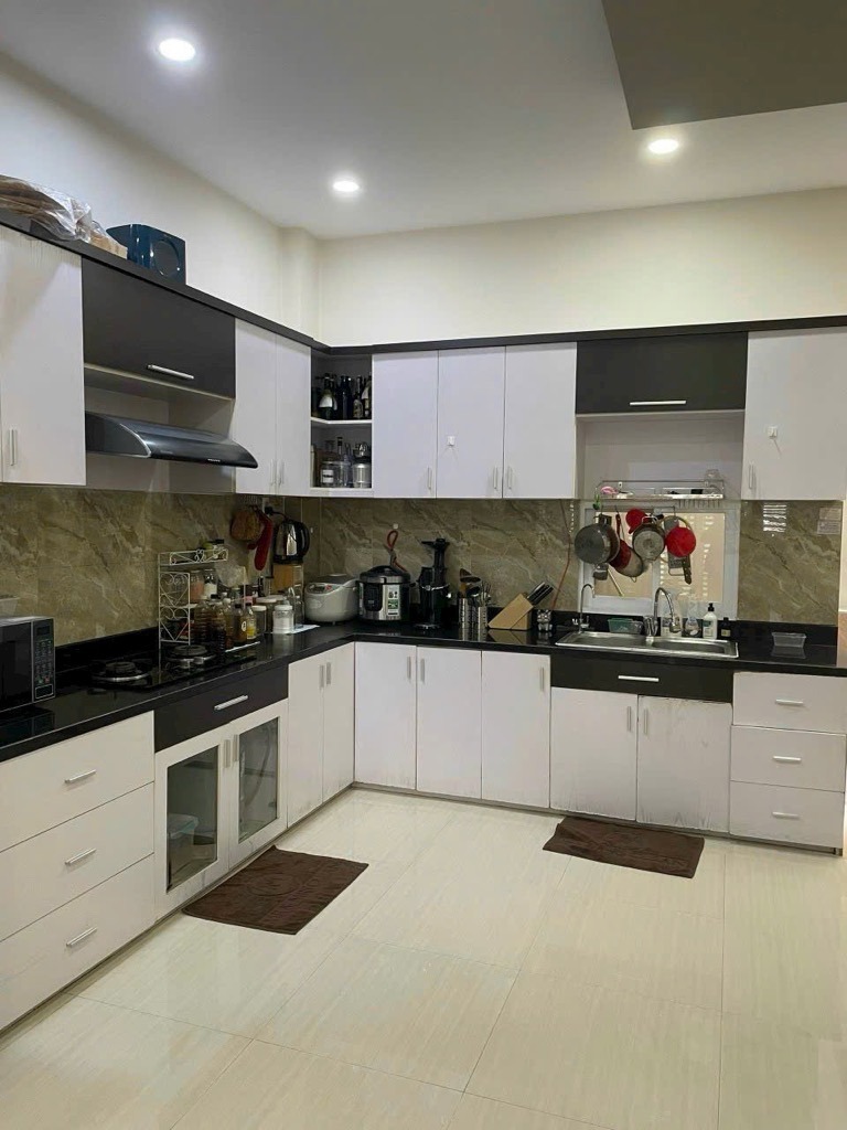 Nhà Hẻm Thông Nguyễn Văn Trỗi, Phú Nhuận - 4 Tầng, Full Nội Thất - Giá Tốt