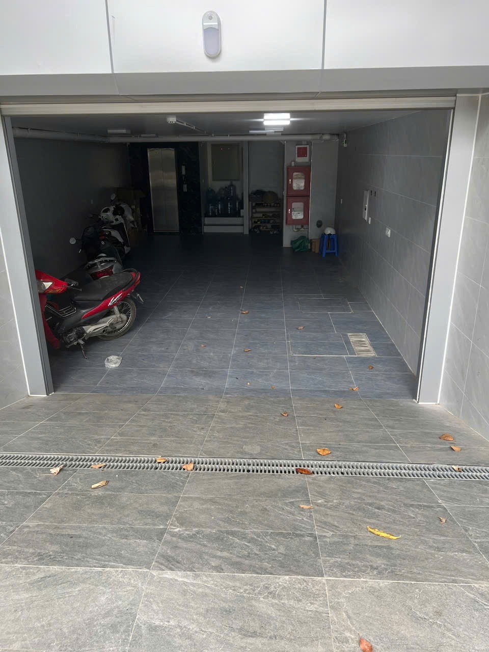 Cho Thuê Tòa Văn Phòng 400m2 Đông Thắng, Bắc Từ Liêm - Giá 50 Triệu/Tháng