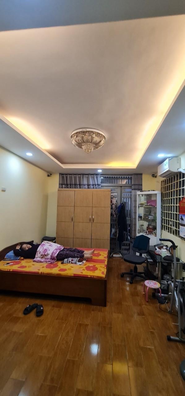 Bán nhà mặt phố Lê Thanh Nghị, Bạch Mai - 60m2, 5 tầng, Kinh doanh - 35 tỷ