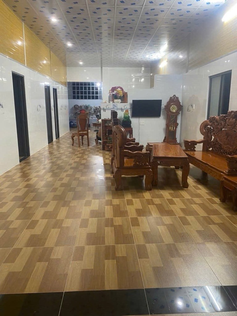 Bán nhà Trường Chinh, Tân Phú - 3 Tầng, 64m2 - Giá 7.7 Tỷ (TL)