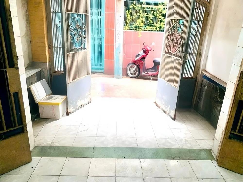 Bán Nhà Quận 10 - Vị Trí Trung Tâm, Xây Mới Tự Do - 6.5 Tỷ
