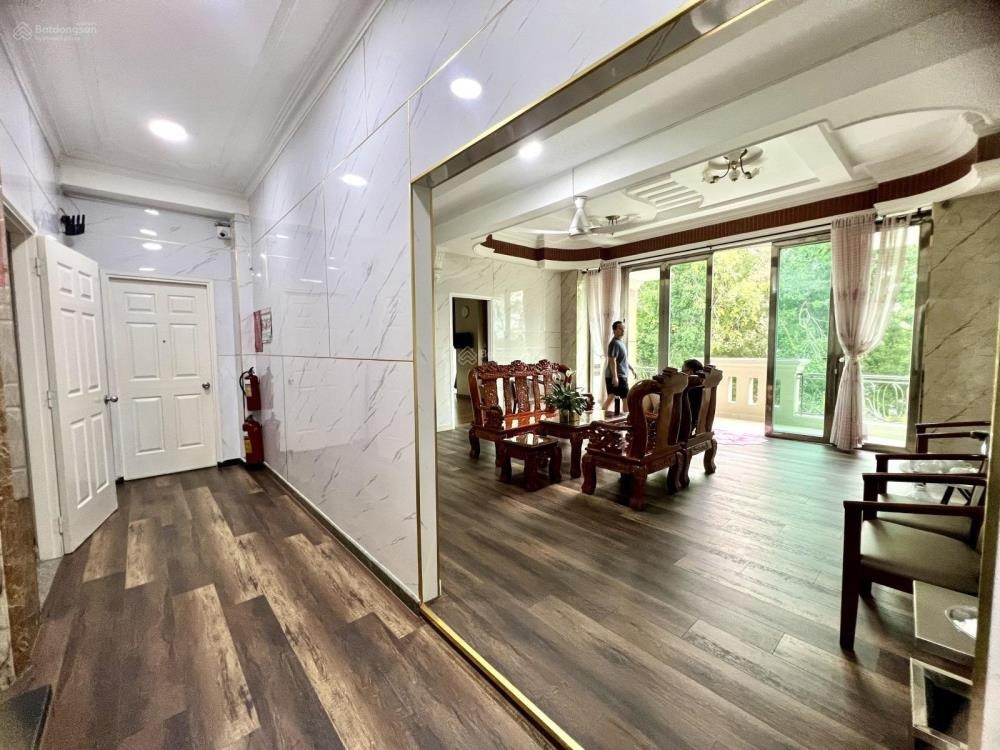 Bán Khách Sạn VIP Quận Bình Tân, 60 Phòng, Gần Tên Lửa - 61 Tỷ Thương Lượng