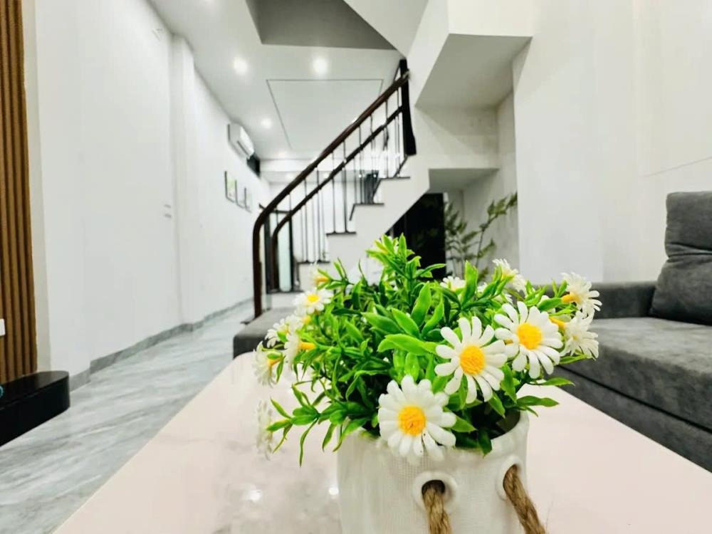 Bán nhà đẹp Bạch Mai, Hai Bà Trưng - 39m², 4 Tầng, Giá 7.99 Tỷ