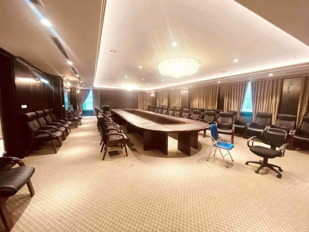 Bán tòa nhà văn phòng Trần Thái Tông - 138m2 - Mặt tiền 8m - 9 Tầng - Giá 83 tỷ