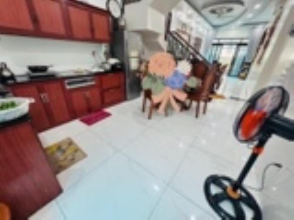 Nhà Trường Chinh 68m² 3 Tầng, Xe Hơi Đỗ Cửa - Giá 6.3 Tỷ