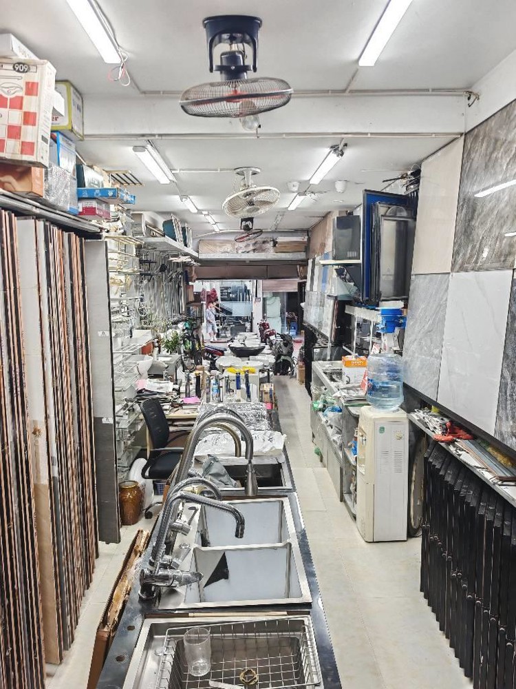 Mặt phố Trần Thái Tông 88m2, 7 tầng thang máy, kinh doanh vô địch