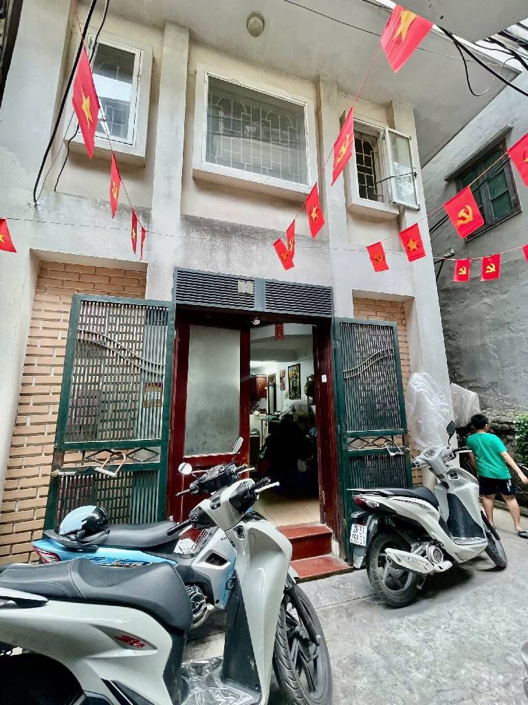 Nhà Mặt Ngõ Hai Bà Trưng - 4 Ngủ - Kinh Doanh Tốt - Giá 8.5 tỷ