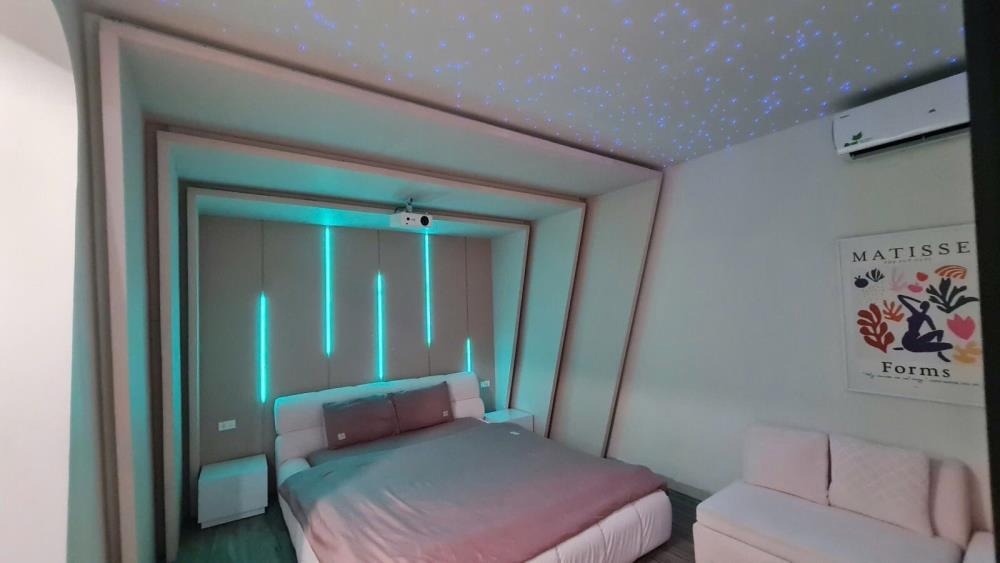 Bán nhà phố Kim Mã, Ba Đình 83m², 6 tầng, Mặt tiền 6m - Giá 23.5 tỷ