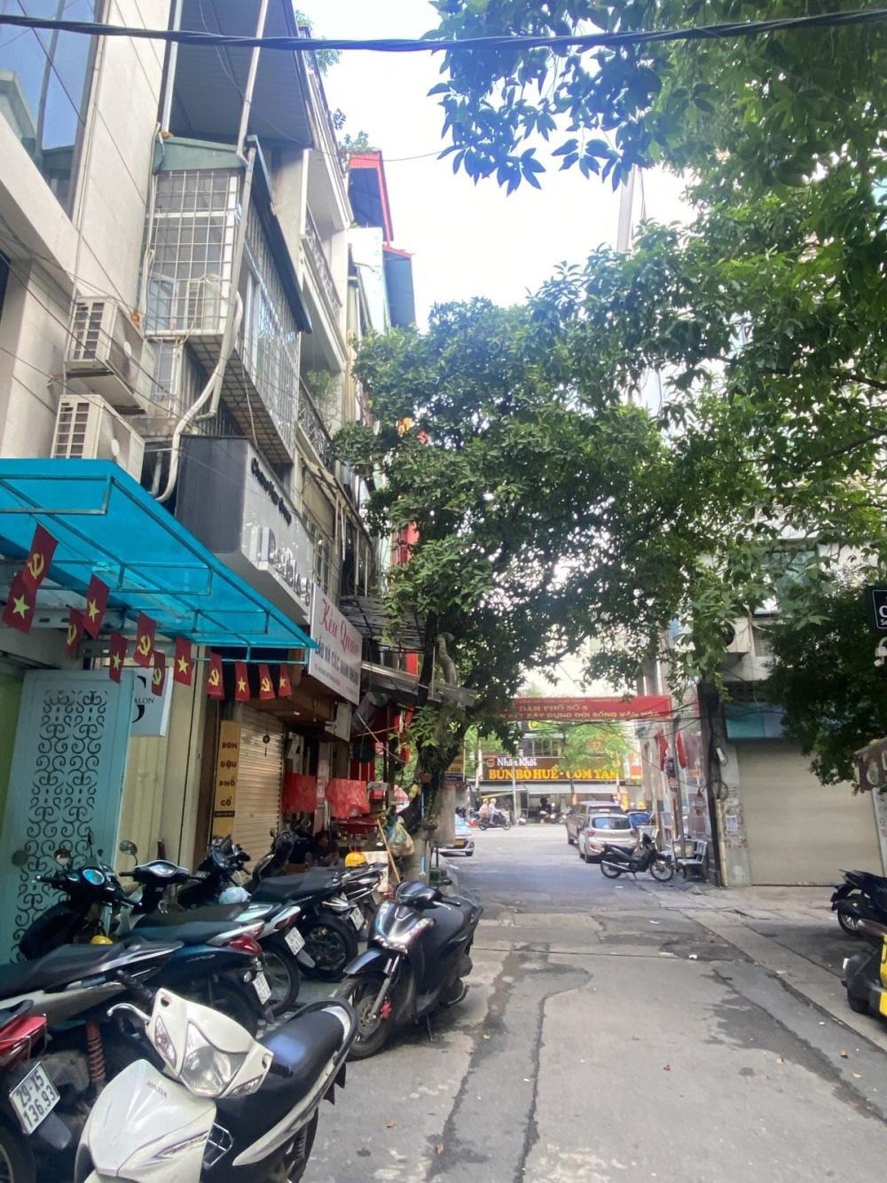 Bán nhà phố Trần Đại Nghĩa, Hai Bà Trưng - 42m2, 5 tầng, giá 15 tỷ