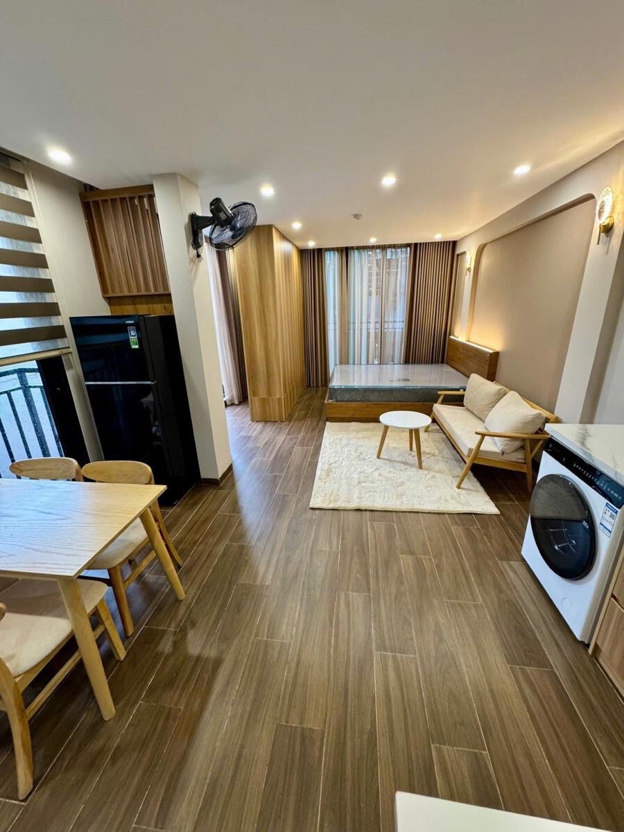 Bán nhà phố Tạ Quang Bửu, Hai Bà Trưng - 42m2, 7 Tầng, Giá 18.7 Tỷ