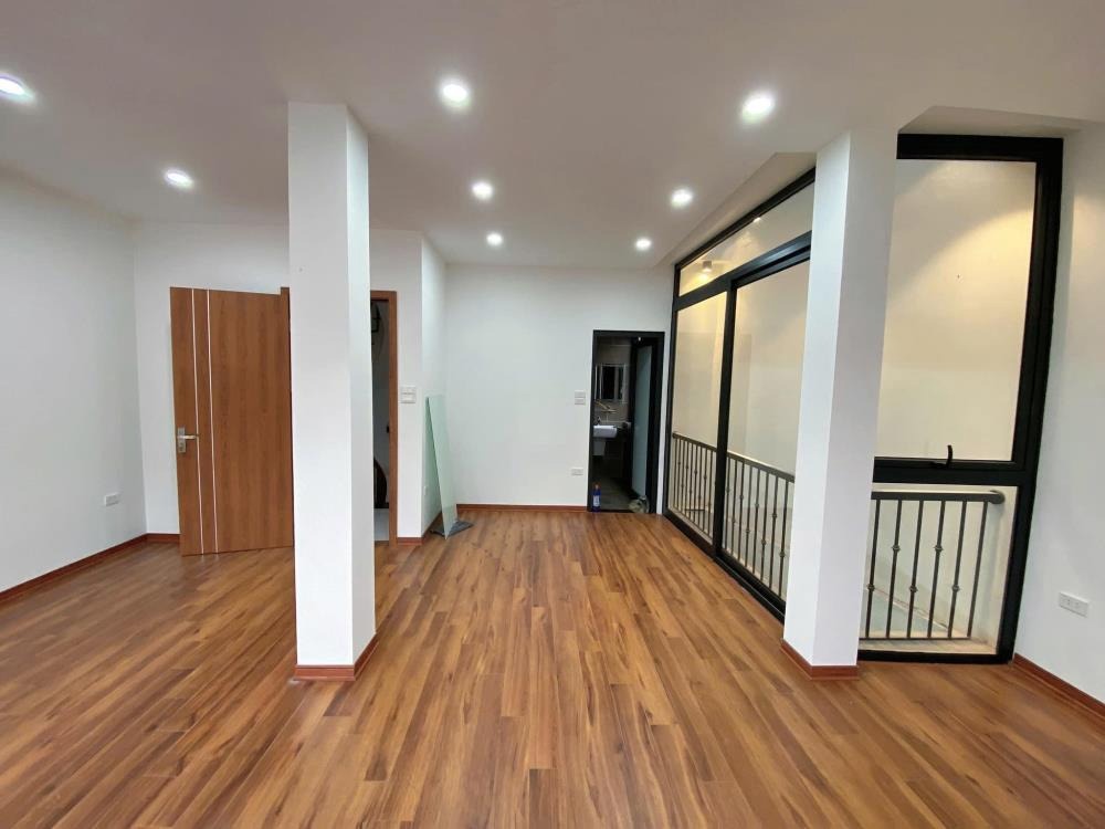 Bán nhà ngõ 141 Trích Sài, Tây Hồ - 89m2, 4 tầng, MT 4m, giá 29 tỷ - Có thương lượng