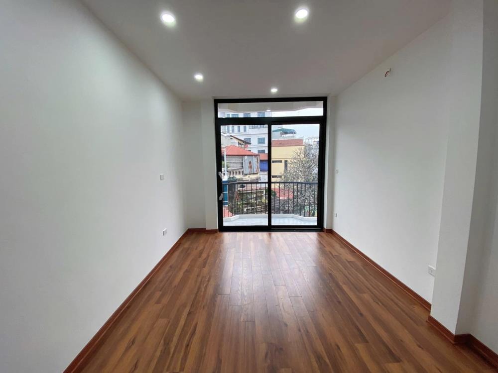 Bán nhà ngõ 141 Trích Sài, Tây Hồ - 89m2, 4 tầng, MT 4m, giá 29 tỷ - Có thương lượng