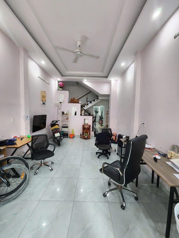 Bán nhà phố 68m2, 4PN, Quận 7 - Giá 11.6 tỷ - Vị trí đắc địa