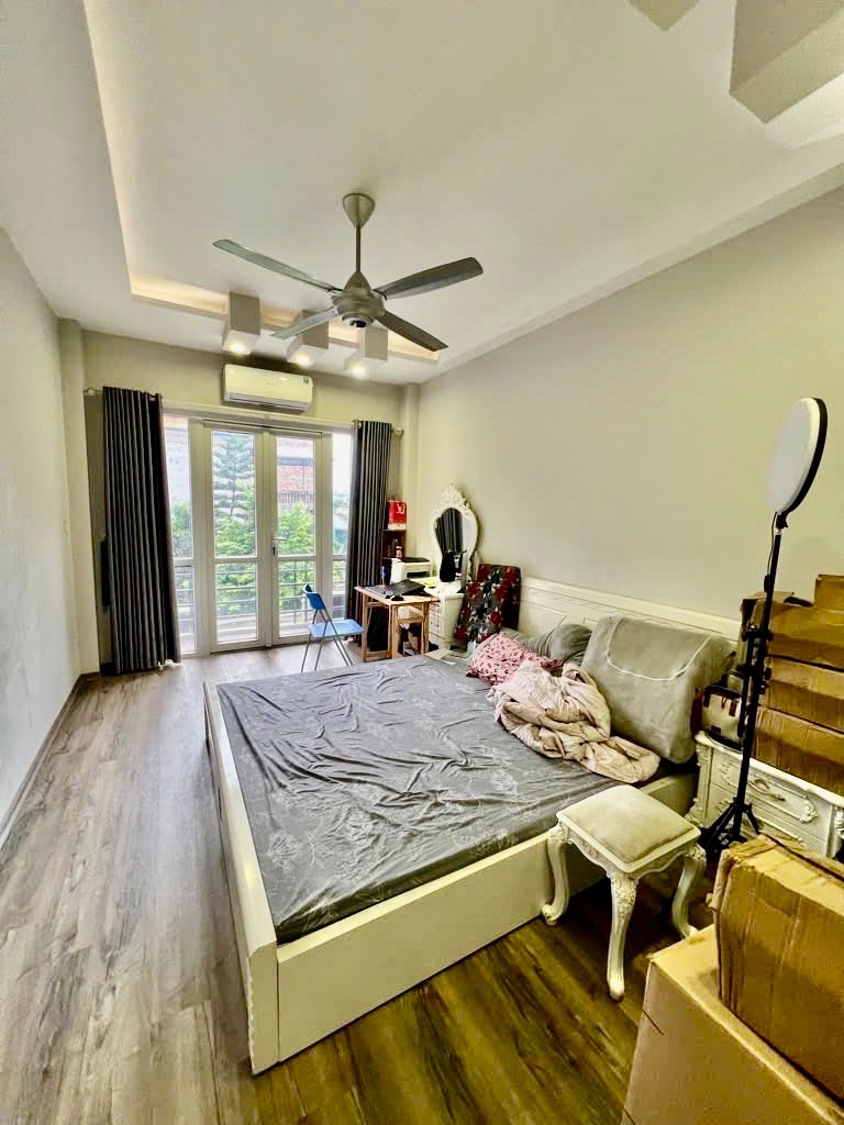 Bán nhà phố Bạch Mai - Trần Khát Chân - Giảm Giá Gần 1 Tỷ