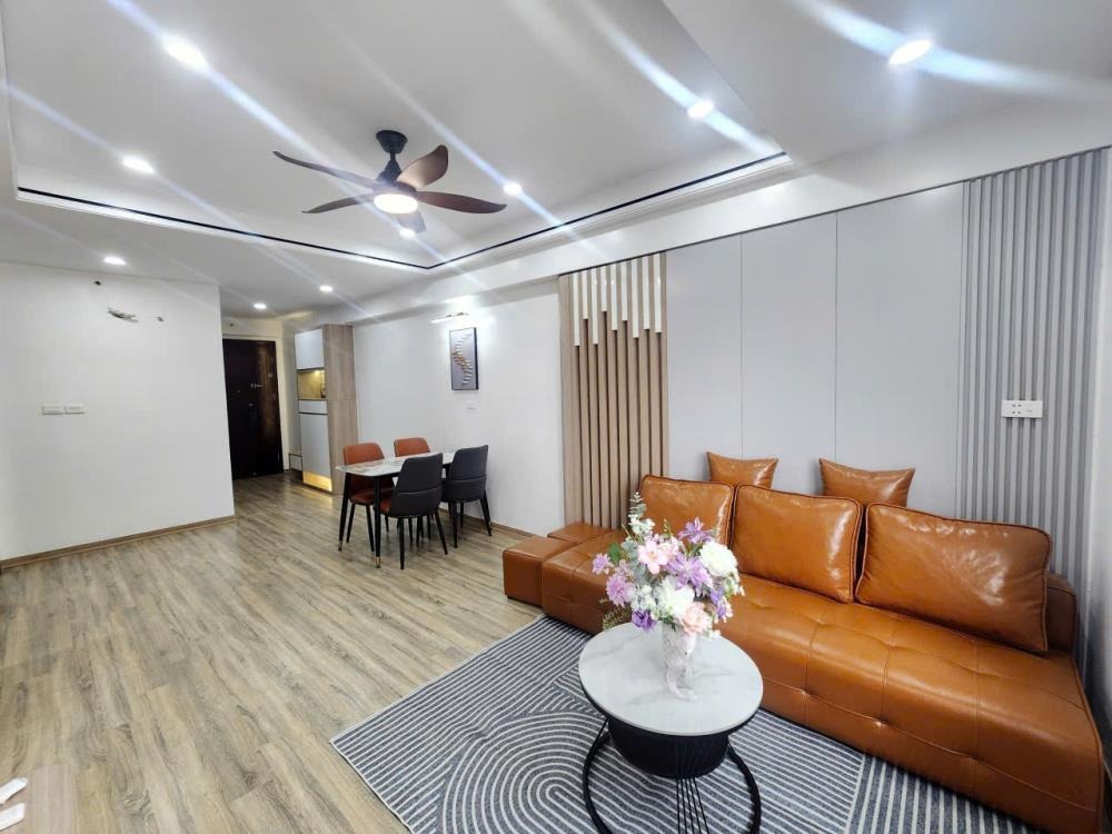 Bán căn hộ HUD2 Linh Đàm - 2PN, 2WC - View đẹp - Giá 5.7 tỷ