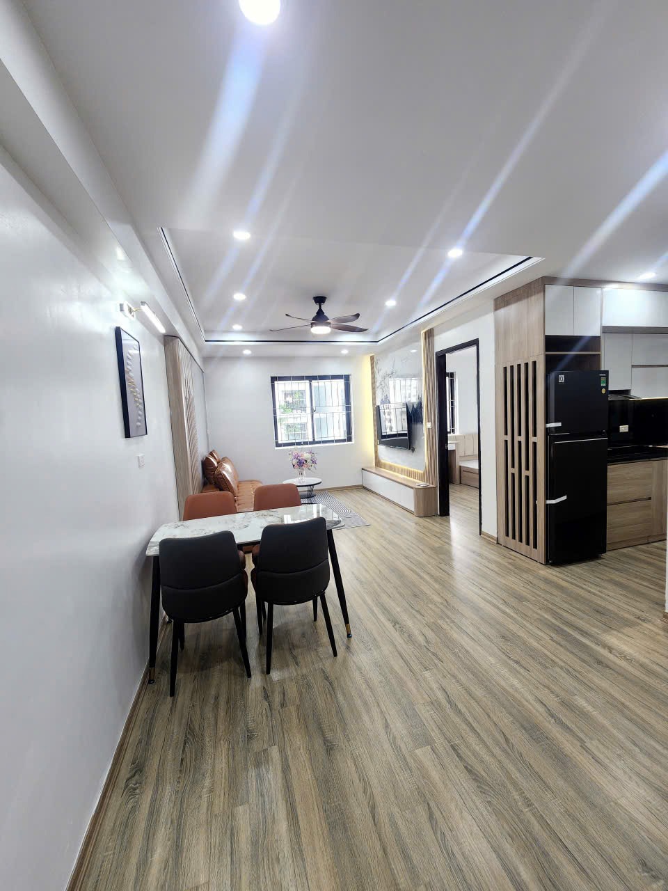 Bán căn hộ HUD2 Linh Đàm - 2PN, 2WC - View đẹp - Giá 5.7 tỷ
