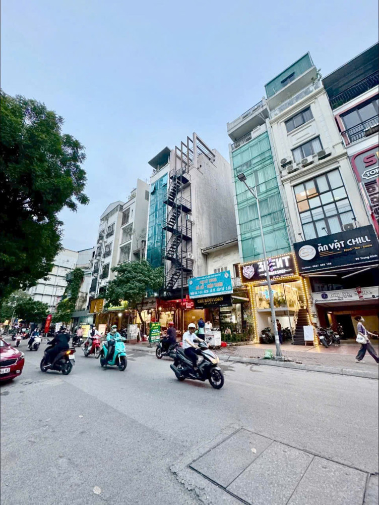 SIÊU PHẨM MẶT PHỐ KHÂM THIÊN - KINH DOANH SẦM UẤT ĐỈNH CAO 
- TRUNG TÂM ĐỐNG ĐA 
- DÒNG TIỀN SIÊU