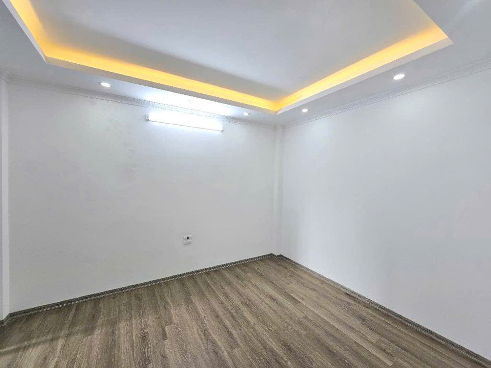 NHÀ  ĐẸP  ĐẠI ÁNG -MỚI KOONG -4 TẦNG – Ô TÔ ĐỖ CỬA – GẦN HỒ ĐIỀU HÒA – CHỈ 4 TỶ!