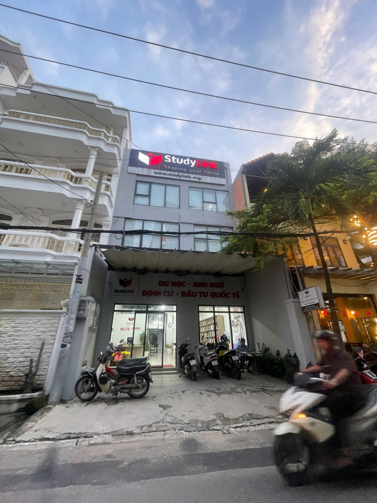 Chính Chủ Bán Mặt Tiền Sư Vạn Hạnh, Phường 12, Q.10: DT 7x5m, Giá Tốt 20 Tỷ, Đầu Tư Ngay!