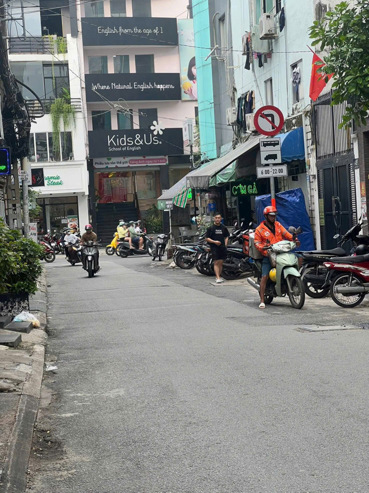 Chính Chủ Bán Mặt Tiền Sư Vạn Hạnh, Phường 12, Q.10: DT 7x5m, Giá Tốt 20 Tỷ, Đầu Tư Ngay!