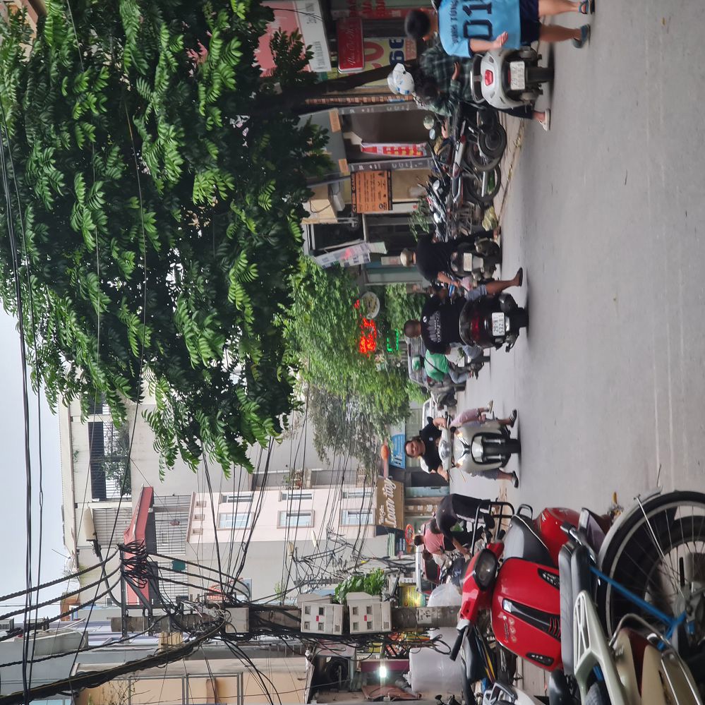 🏡 Nhỉnh 5 tỷ có đất gần cổng chính Học viện Nông nghiệp, ngõ ngắn, thông 4 chỗ. Lh 0989894845 📍