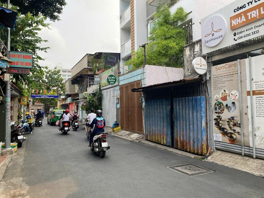 Chính Chủ Bán Mặt Tiền Tân Canh, P1, Tân Bình: (4x18.8m), Giá Tốt 17 Tỷ, Vị Trí Đẹp!