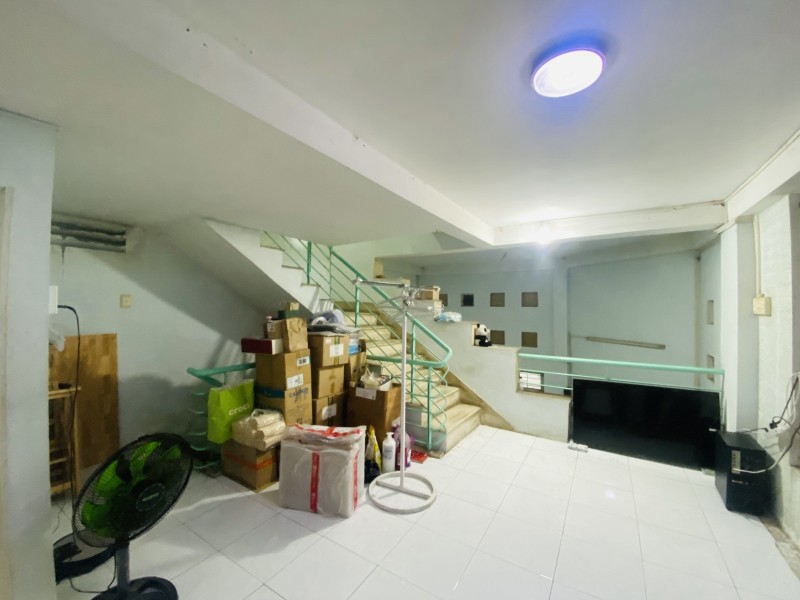 Bán nhà mặt phố, đường Số 26, P Cát Lái, TP HCM, DT 116m2, 3 tầng, 4PN, SH, giá 7.6 tỷ