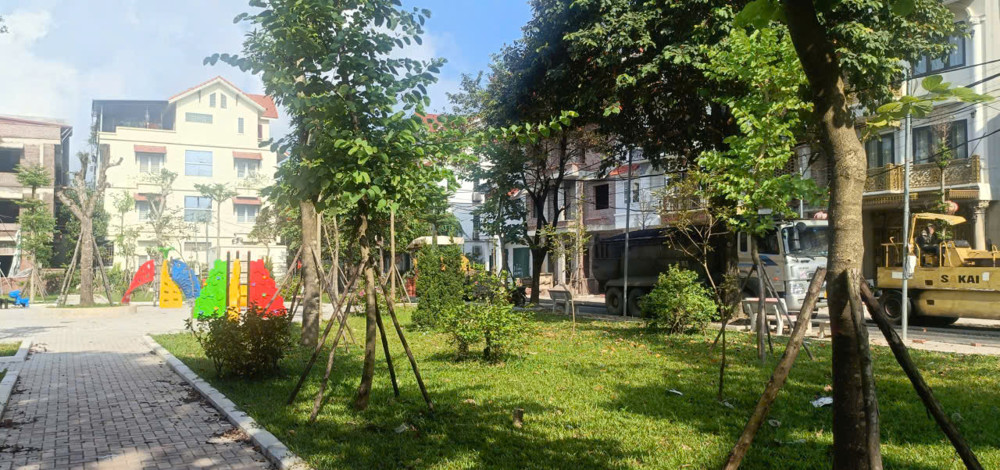 Liền kề Cienco5 - 75m2 Đất -MT5m, vỉa hè KD, ô tô tránh, giá 10.28 tỷ