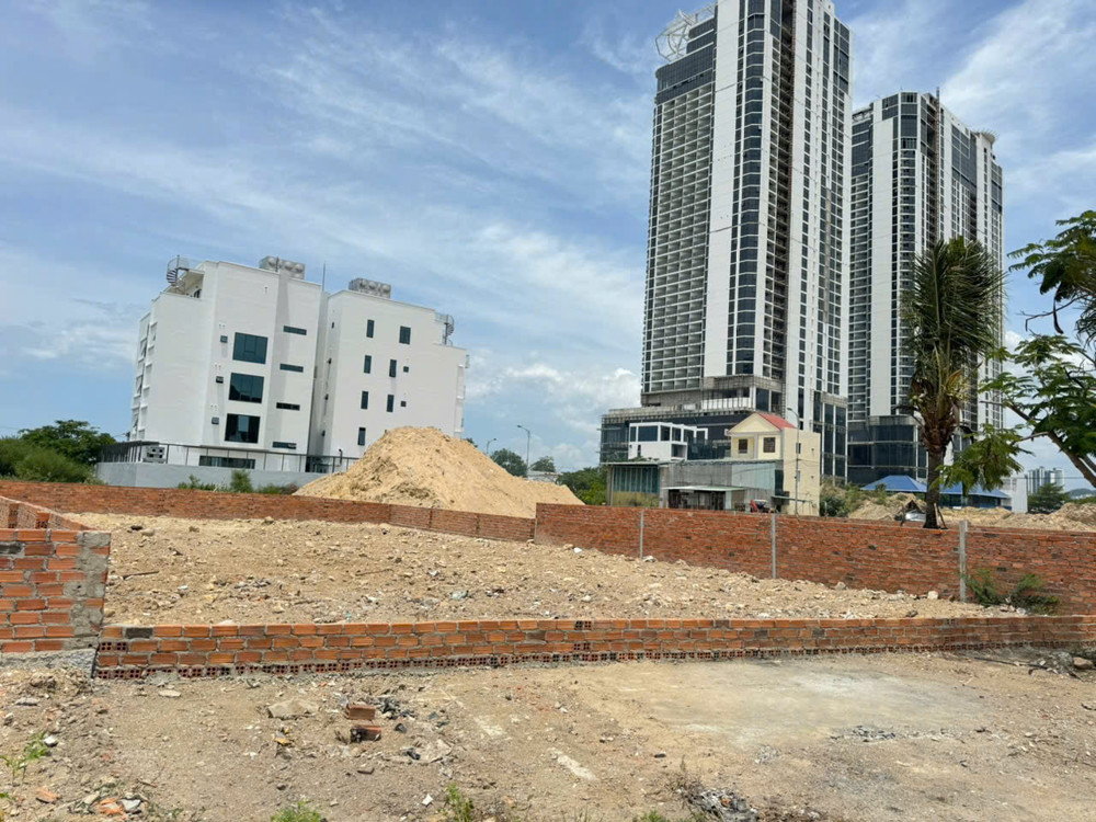 Bán Đất Biệt Thự Mặt Tiền Đường Huỳnh Văn Nghệ - Vĩnh Hoà - Bắc Nha Trang