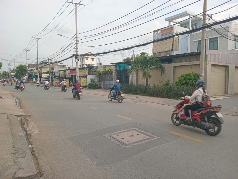 MẶT BẰNG ĐẸP – GIÁ TỐT  – CHÍNH CHỦ CẦN CHO THUÊ MẶT BẰNG 2 MẶT TIỀN TẠI  109 Ngô Chí Quốc, Bình