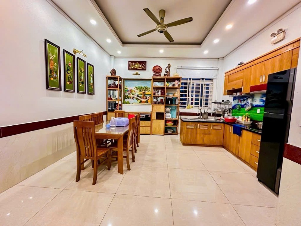 5❌15m, BÁN NHÀ 3 TẦNG, HXH, 4PN, PHẠM VĂN BẠCH, P15 TÂN BÌNH, 6 TỶ HƠN