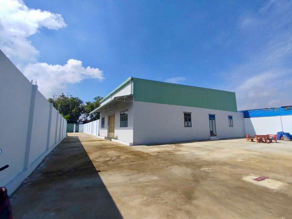 BÁN XƯỞNG MAY 28 x 40m  SHR FUll THỔ CƯ DƯƠNG CÔNG KHI - HÓC MÔN ĐƯỜNG XE CÔNG
