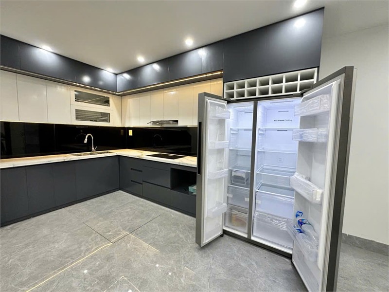 🏡 BÁN NHÀ VIỆT HƯNG – NGÔ GIA TỰ – 40M² – 6 TẦNG – 7,9 TỶ – NHÀ ĐẸP Ở NGAY, GẦN Ô TÔ