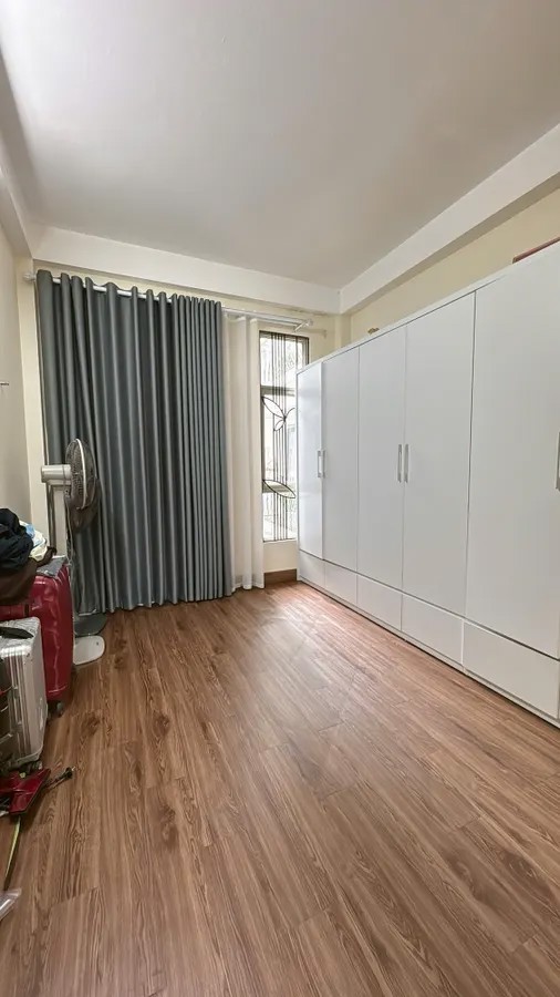 NHÀ ĐẸP PHÂN LÔ Ô TÔ VÀO NHÀ Phố Nguyễn Sơn 45 m2 4 Tầng 11.5 tỷ Long Biên Hà Nội