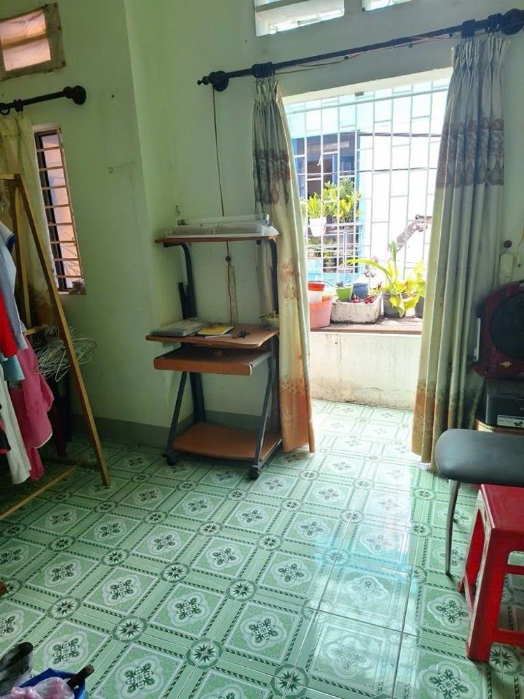 Bán nhà Gò Vấp, hẻm xe hơi Quang Trung, gần Vincom,  40M², 5 tỷ TL